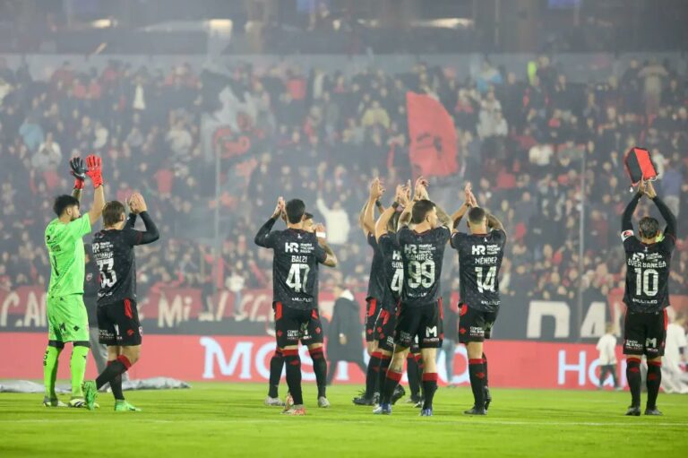 Newell’s se hizo fuerte de local y comenzó con el pie derecho en la Liga Profesional