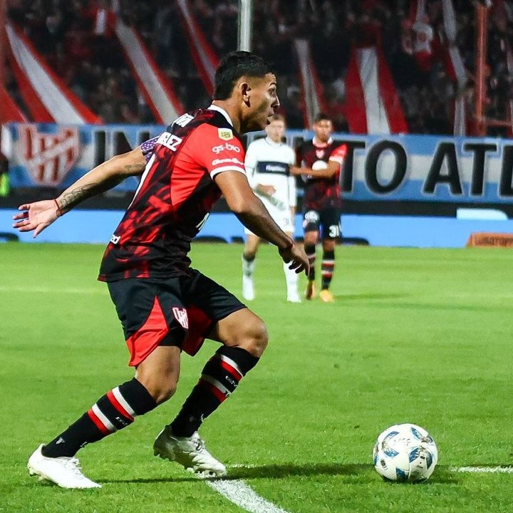 La Gloria derrotó al Lobo Platense