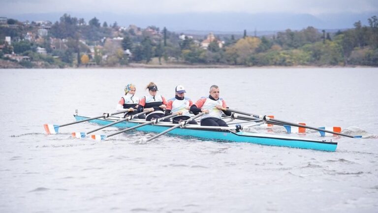 Villa Carlos Paz se convirtió en el epicentro del Remo Internacional